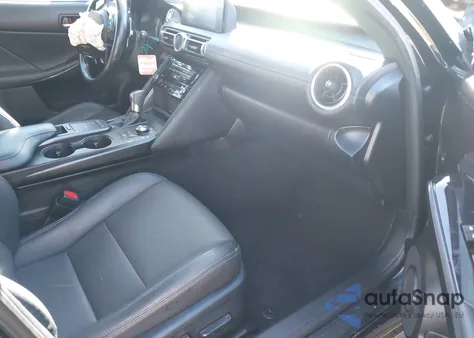 2021 Lexus Is 300 z USA, uszkodzony, nr VIN JTHAA1D2XM5110175